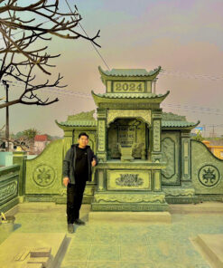 Lăng thờ xanh rêu