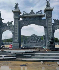 Cổng tứ trụ, tam quan