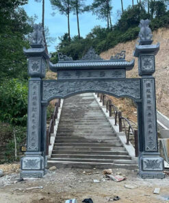 Cổng tứ trụ, tam quan