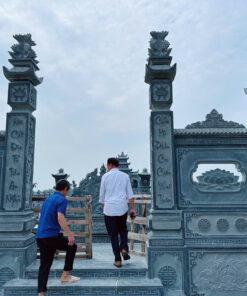 Cổng tứ trụ, tam quan